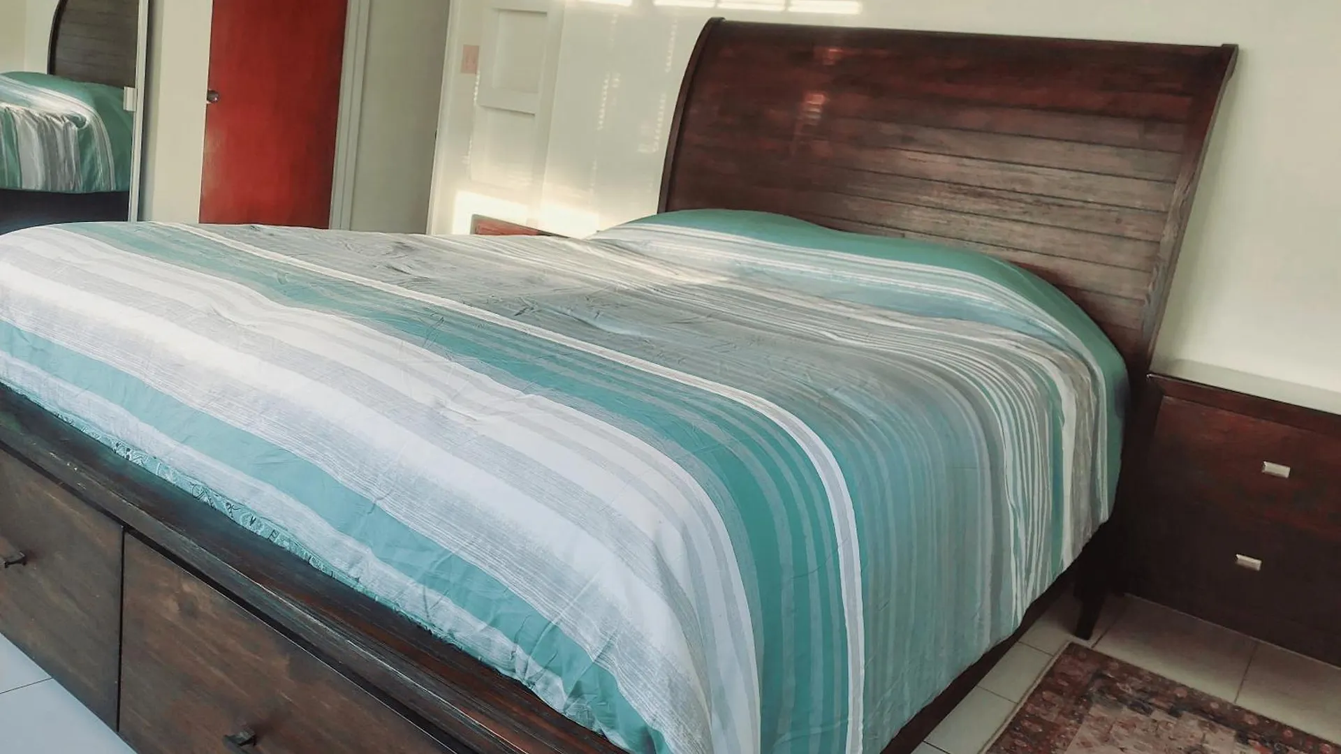 Beautiful 2-Bedroom Near Airport - Powell'S Main Road, Antigua Carlisle Bay