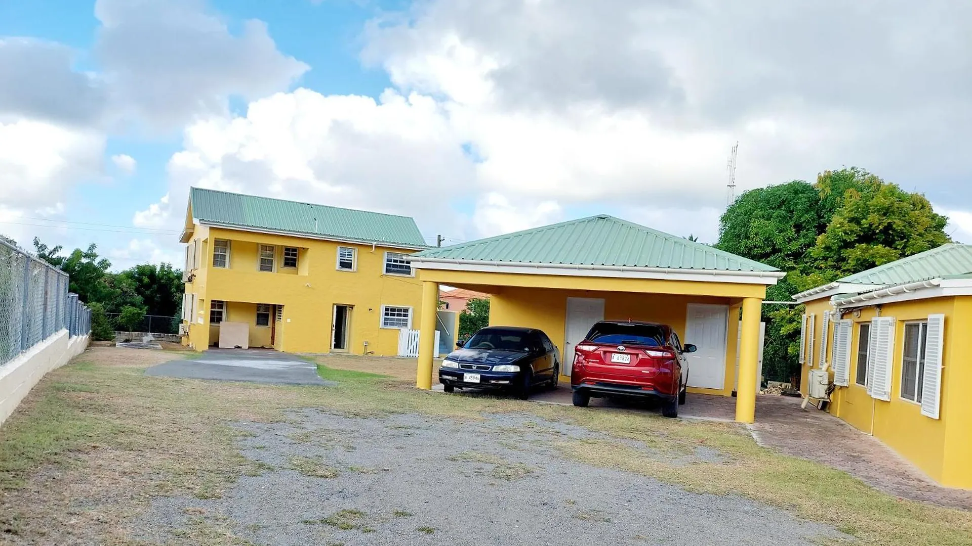Beautiful 2-Bedroom Near Airport - Powell'S Main Road, Antigua Carlisle Bay
