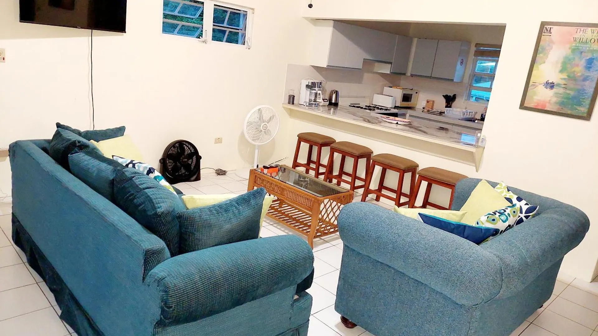 Beautiful 2-Bedroom Near Airport - Powell'S Main Road, Antigua Carlisle Bay アンティグア・バーブーダ