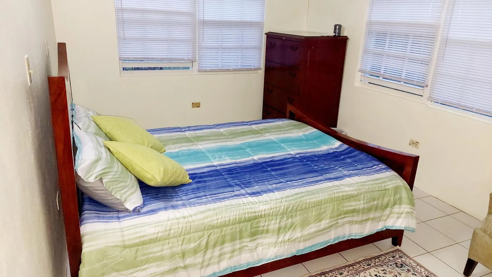 アパート Beautiful 2-Bedroom Near Airport - Powell'S Main Road, Antigua Carlisle Bay